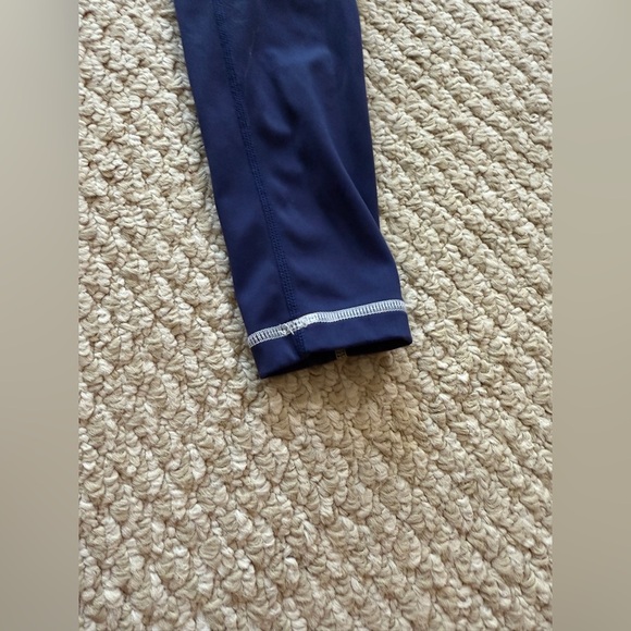 BUFFYBUNNY Legacy leggings SIZE X-small - Picture 5 of 8